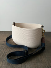Load image into Gallery viewer, The Herald Bag