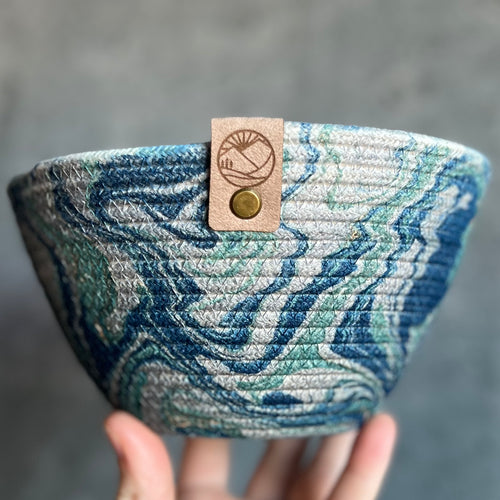 Marbled Catch All Bowl - No. 004