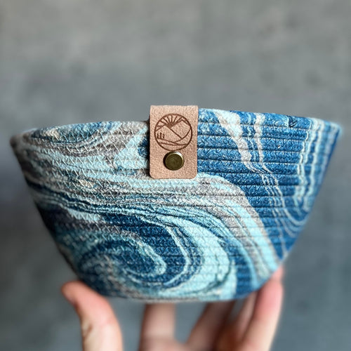 Marbled Catch All Bowl - No. 009